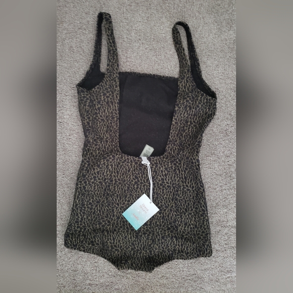 Nwt Andie x Demi Moore “The Marseilles” Jaquard One Piece Swimsuit size XS - Picture 4 of 8